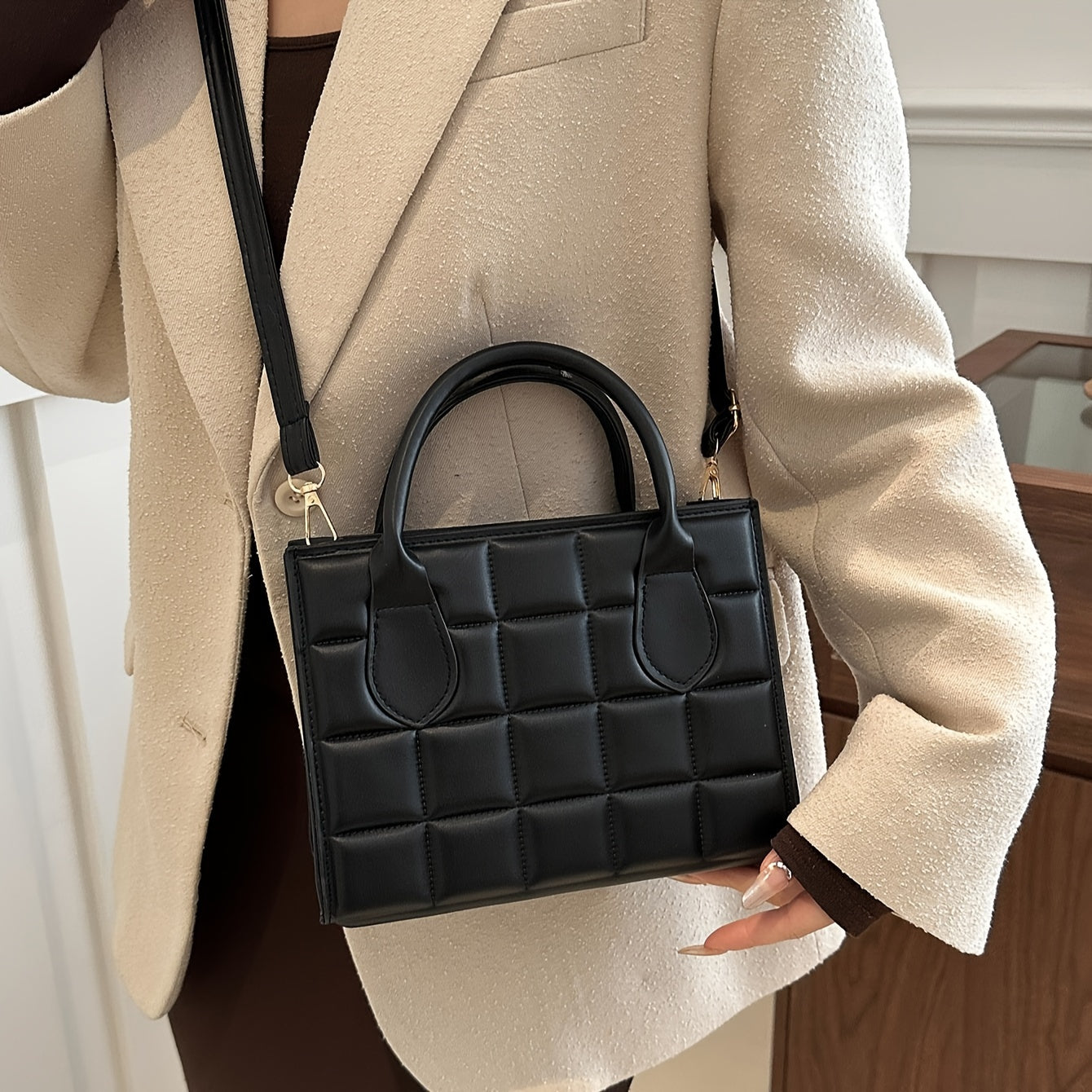 Chic Checkered Embossed PU Leather Handbag